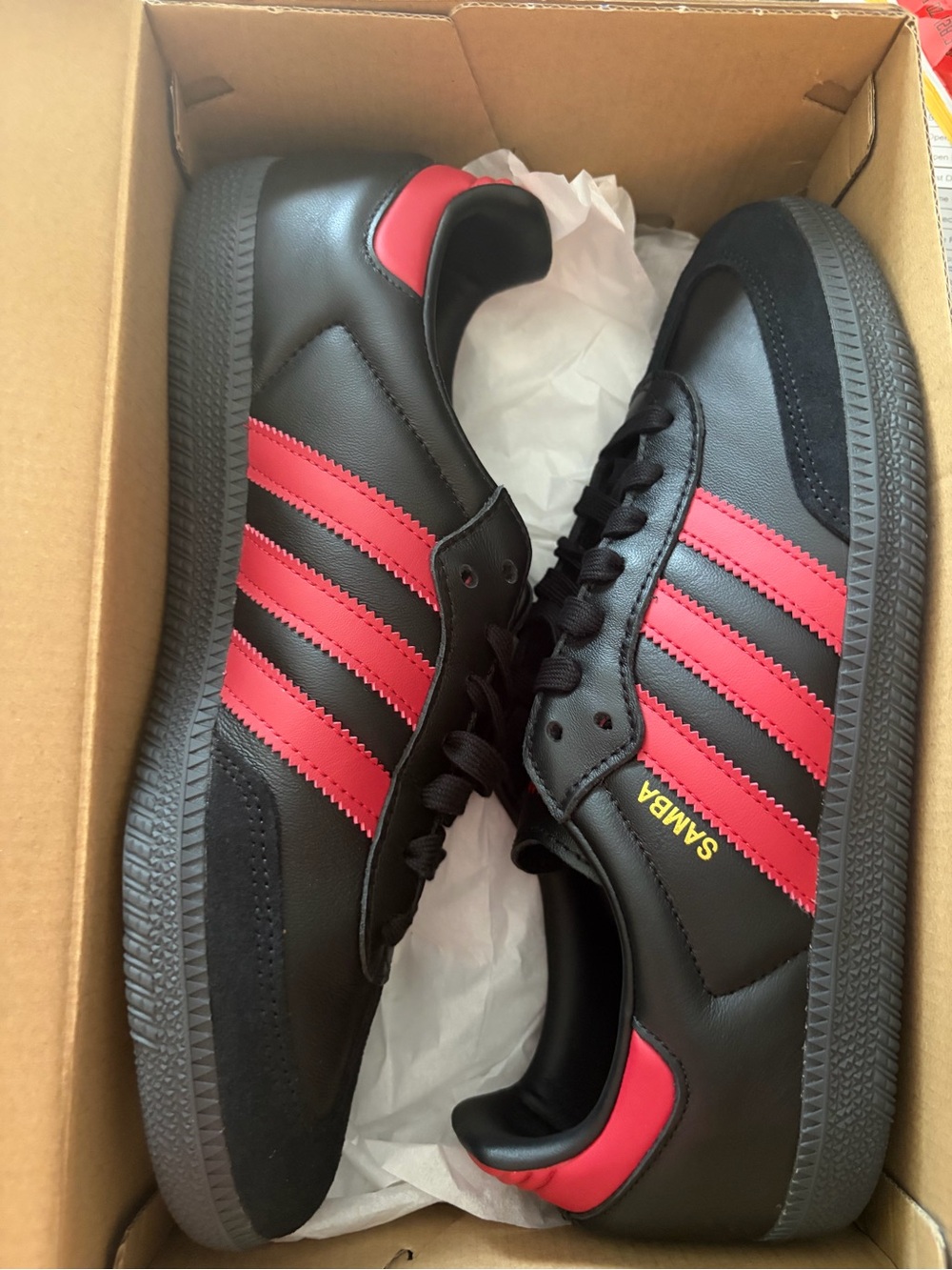 Adidas Samba Black Sneakers with Red Stripes - Picture 1 of 4